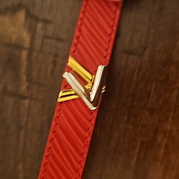 Louis Vuitton Italian Leather Bracelet - Picture 5 of 7